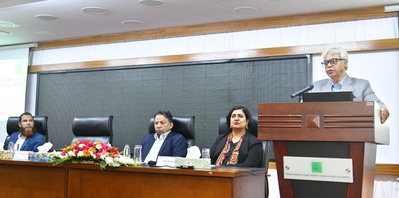 রূপপুর বিদ্যুৎকেন্দ্র দেশের জ্বালানি নিরাপত্তার নতুন দিগন্তঃ বিজ্ঞান সচিব